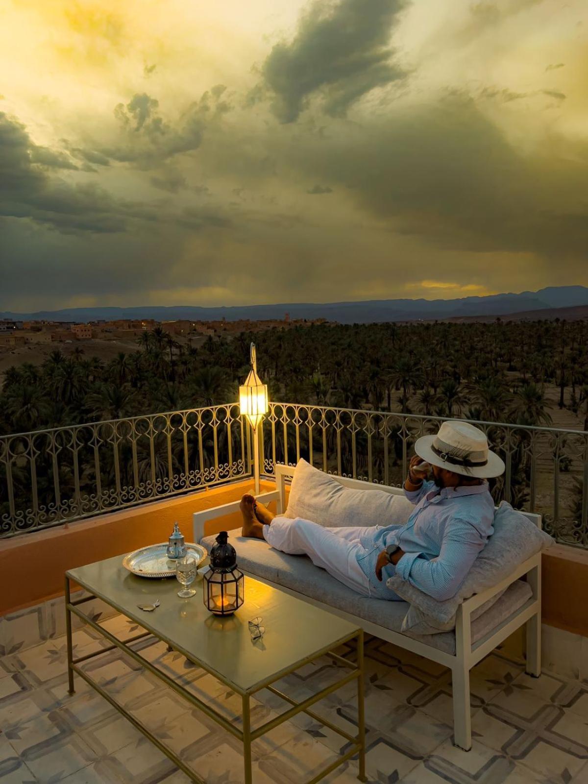 Hotel Kasbah Ennakhile Nkob Exteriör bild